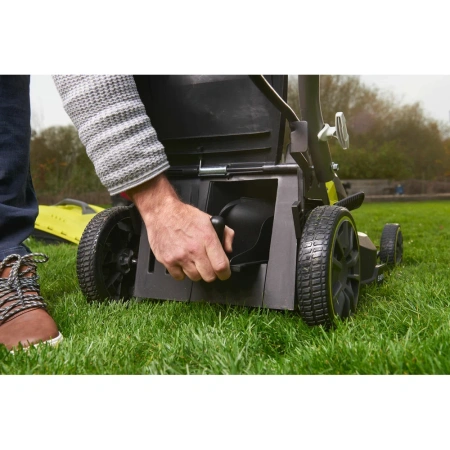 фото бесщеточная газонокосилка ryobi ry18lmx37a-150